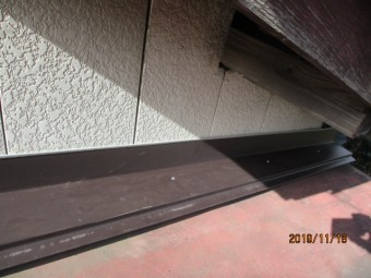 壁水切りを取り付けました