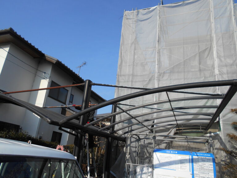 施工前のカーポートの状態