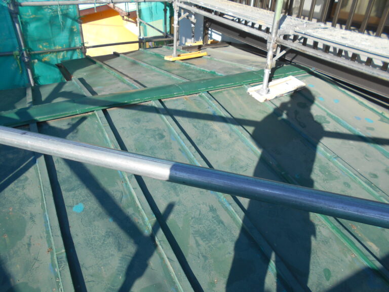 施工前の下屋根