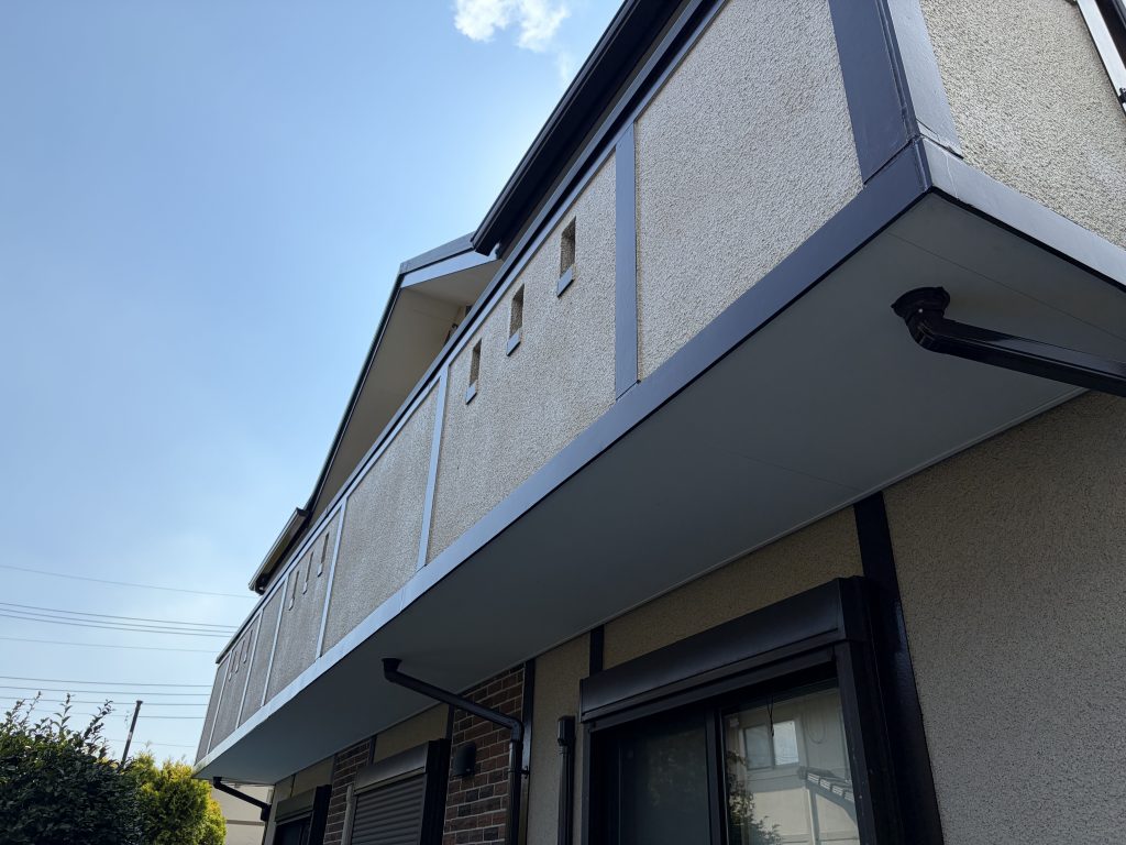 補修後の建物全景
