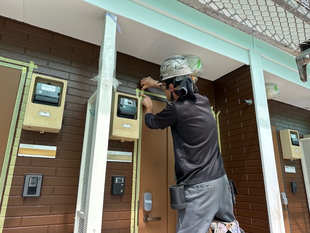 シーリング養生中