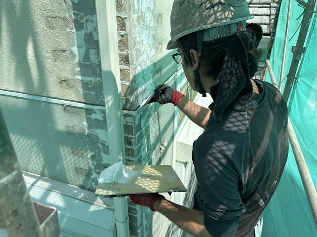 パテ処理中