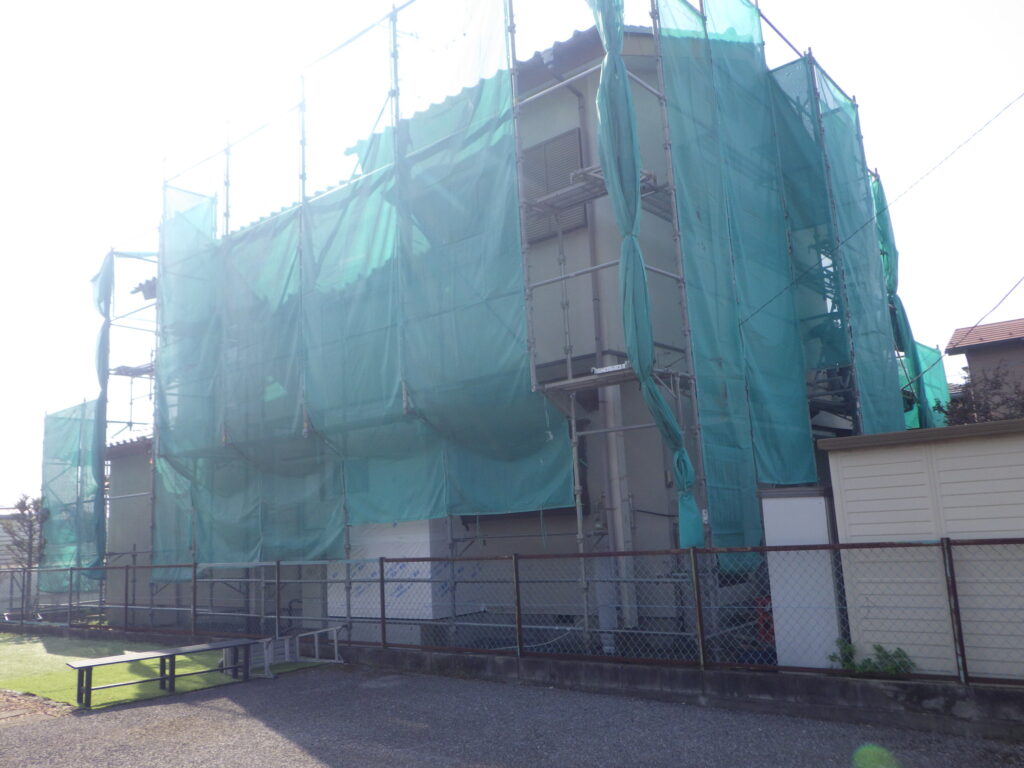 壬生町で外装リフォーム工事が着工しました。