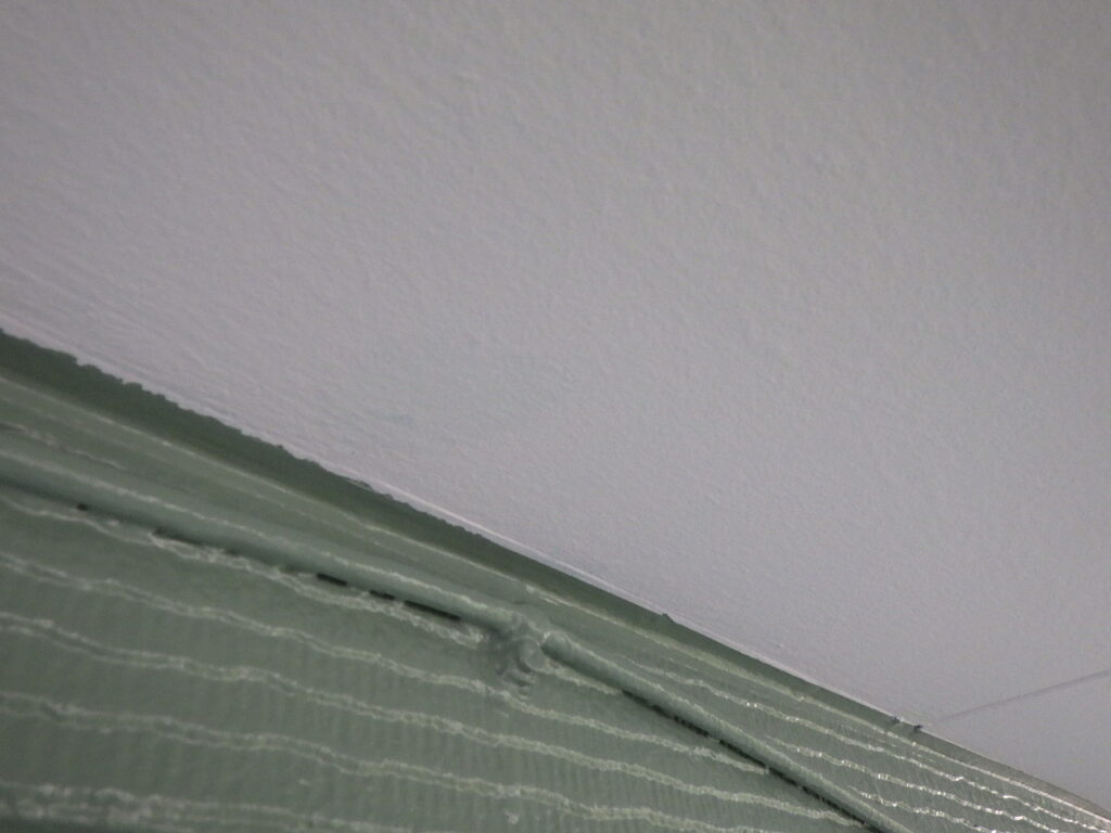 補修後の軒天の状態です