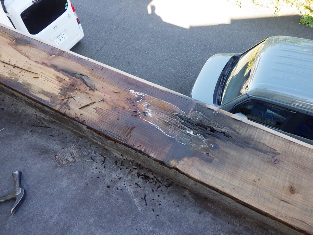 笠木撤去後の状態です