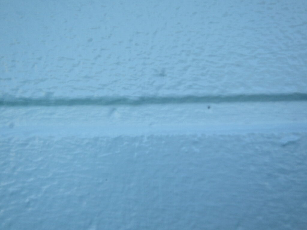 ピンホール補修終了です