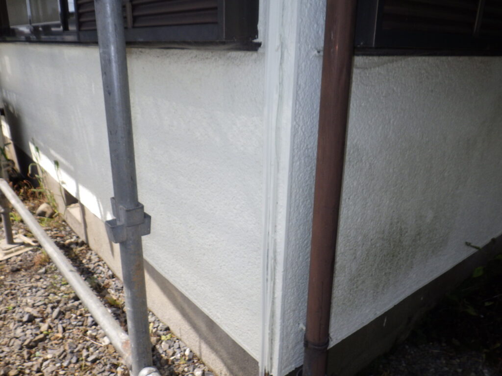 施工前の１階外壁の状態です