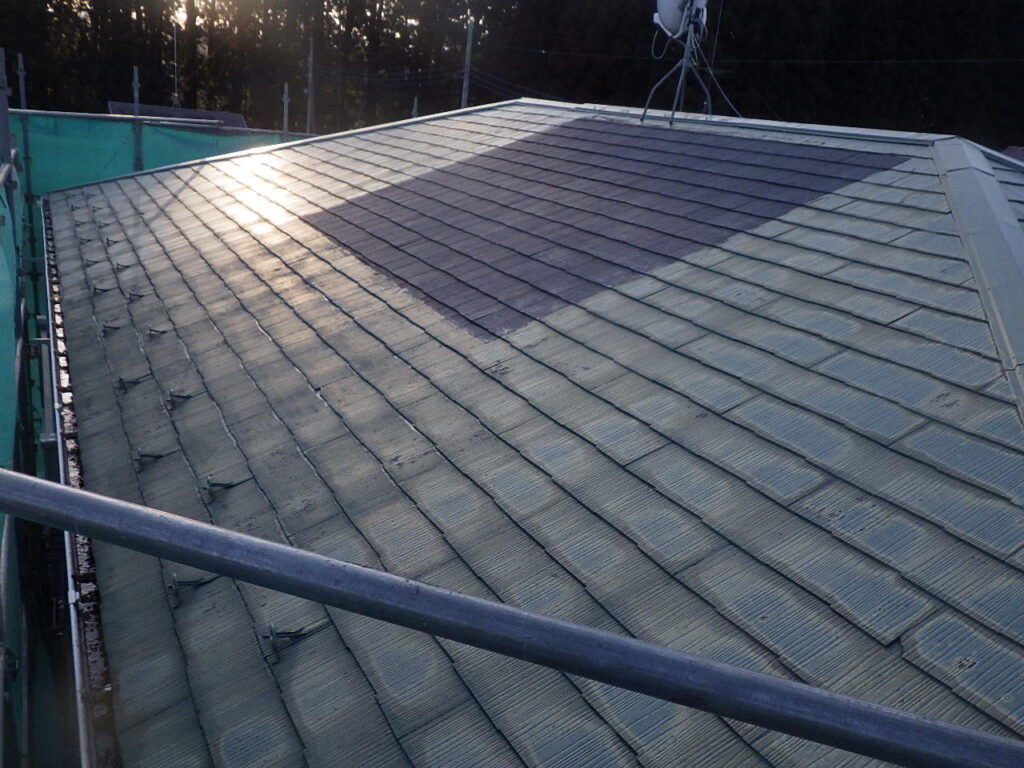 洗浄後の屋根の状態です