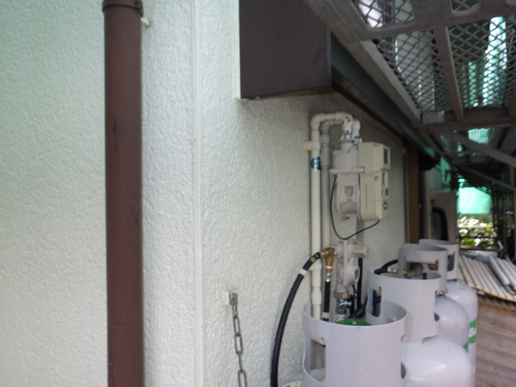 １階の高圧洗浄終了です