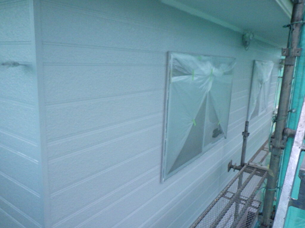 外壁の中塗り終了