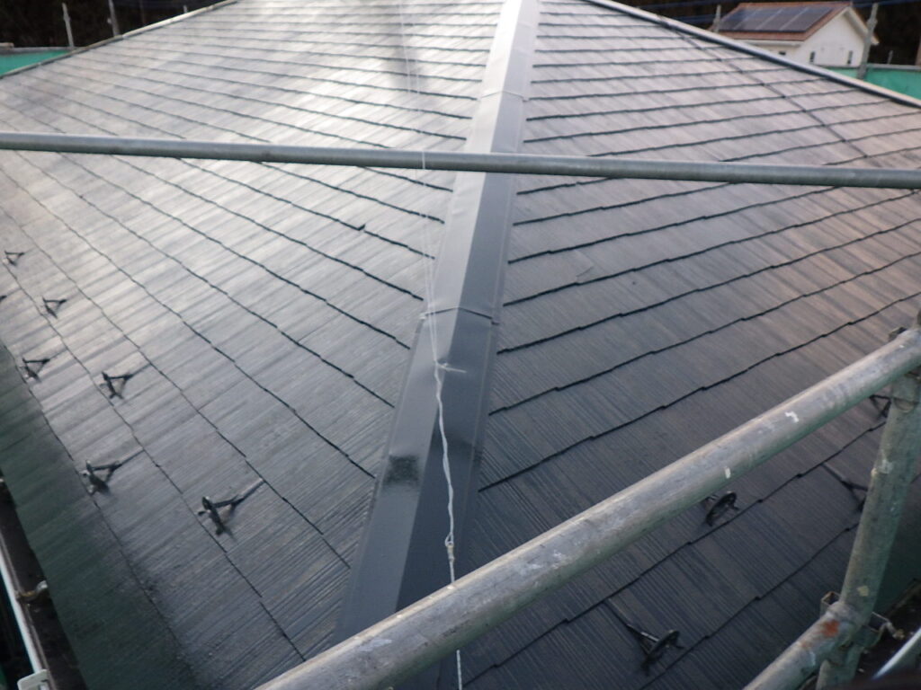 屋根上塗り塗装終了