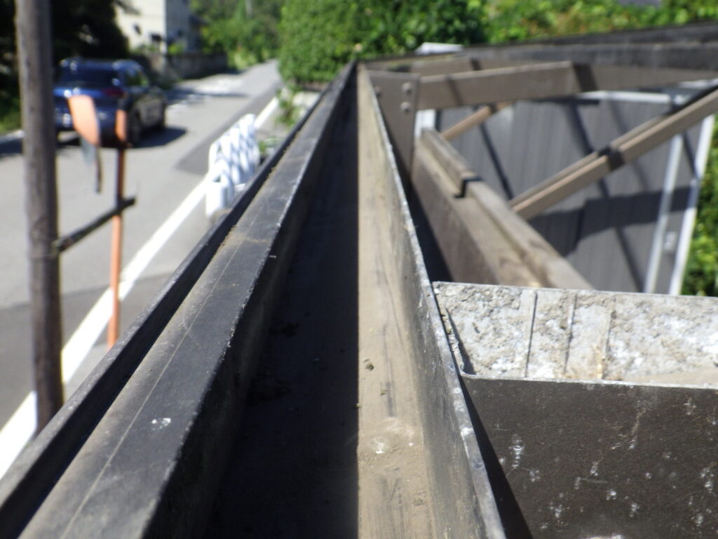 雨樋の清掃後です