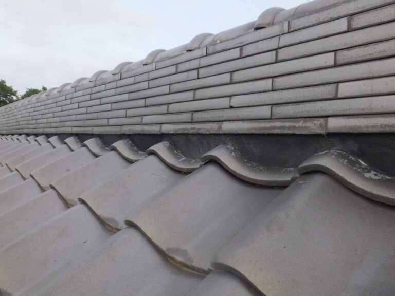 漆喰詰め増しが終了しました