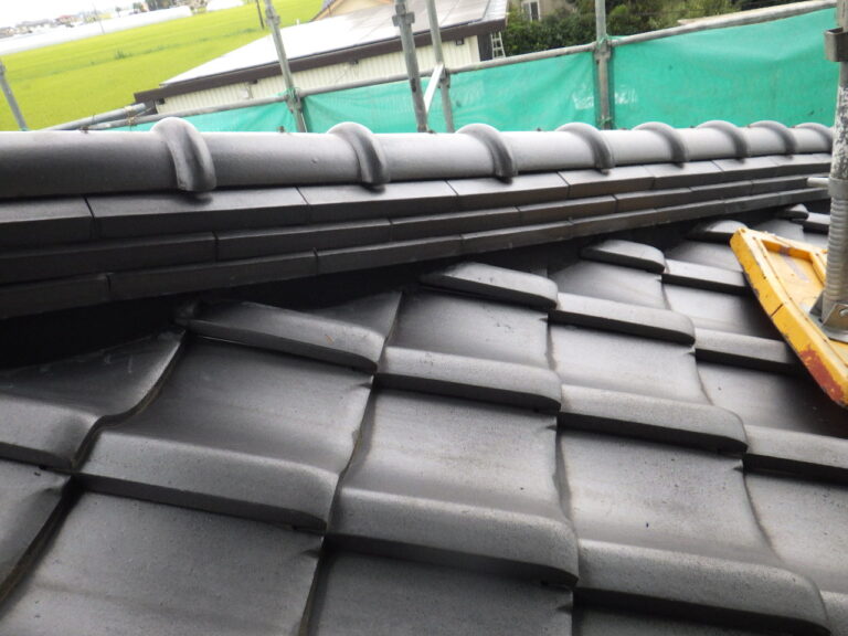 宇都宮市の和瓦葺き住宅で漆喰の増し詰め工事が完工しました