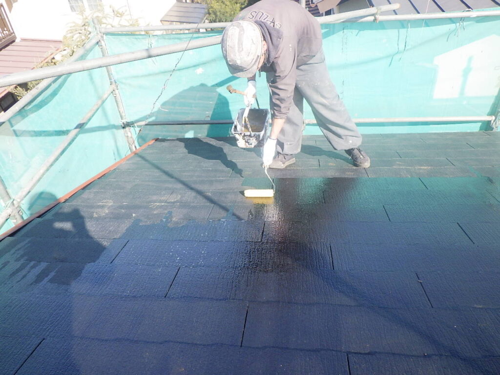 宇都宮市でスレート屋根塗装工事　スレート屋根にプライマーを下塗りする理由