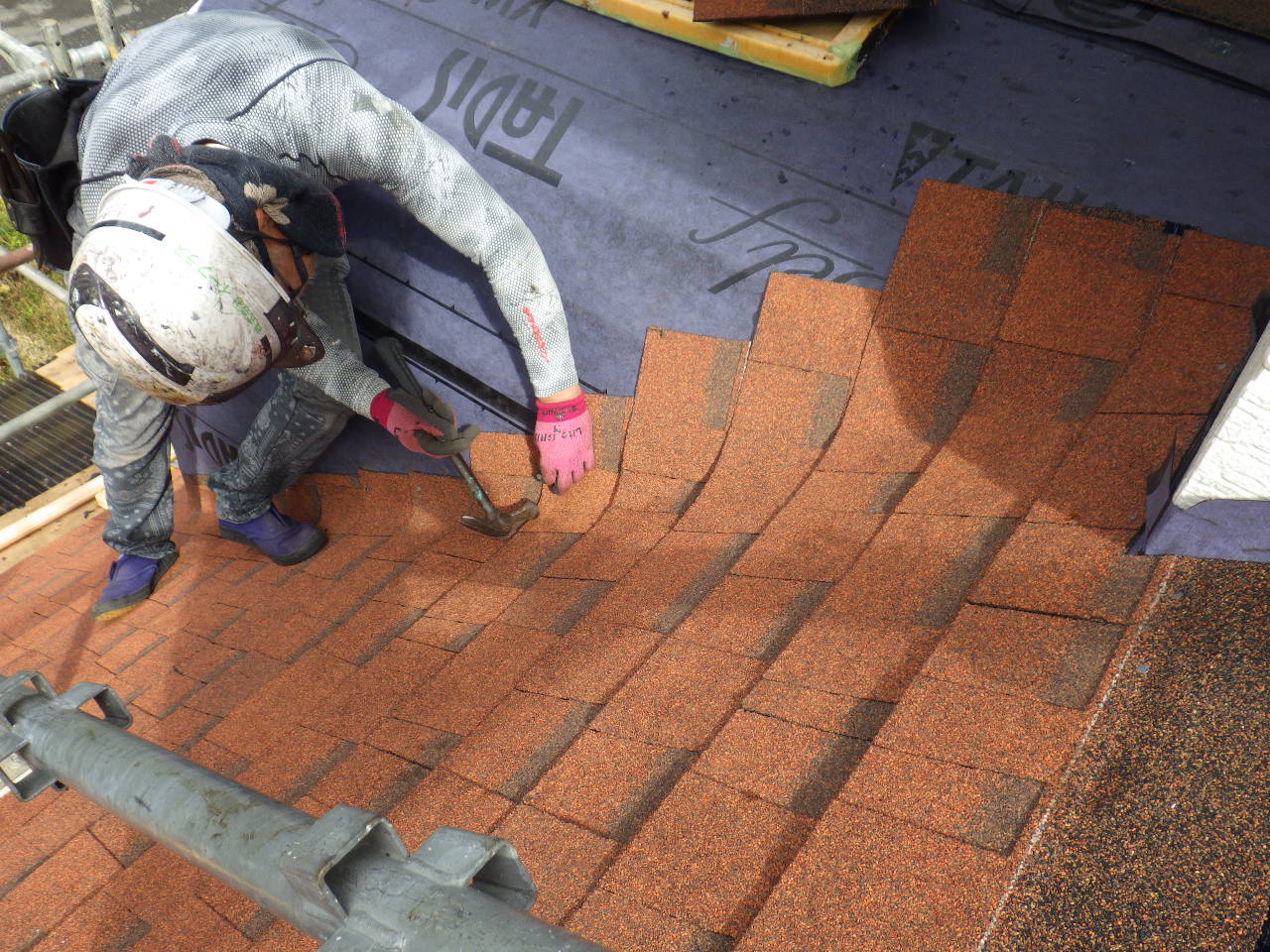 那須町の別荘でオークリッジスーパーを使い屋根カバー工事をしました