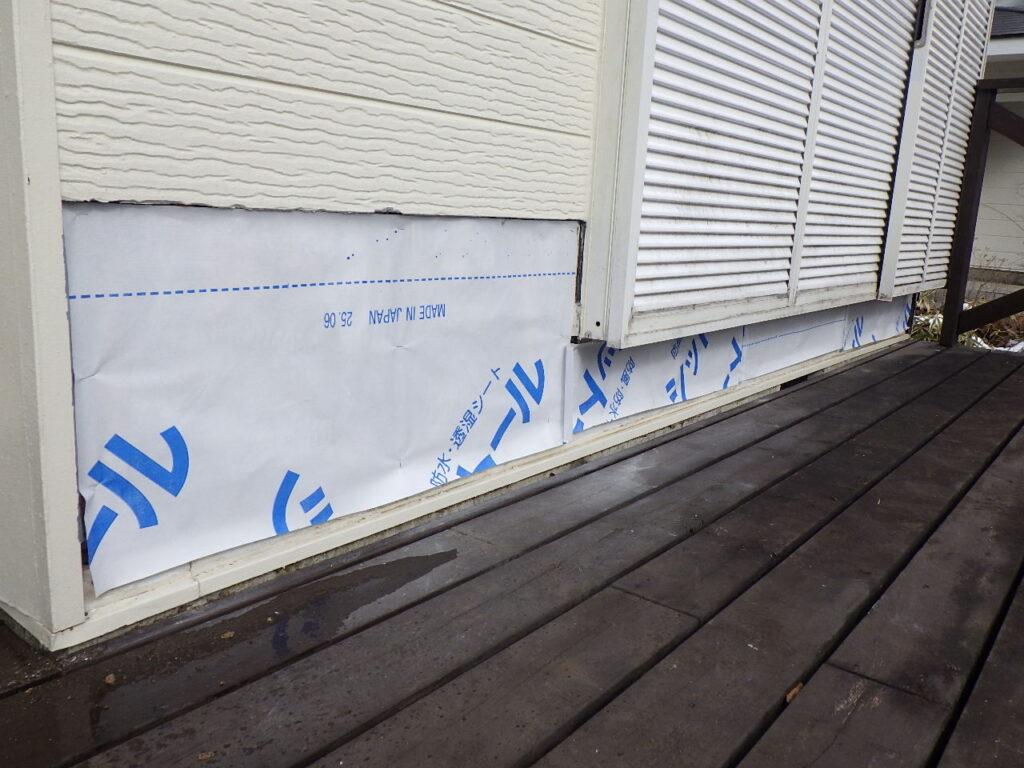 那須町の別荘で経年劣化で傷んだ窯業系サイディングの貼り換え