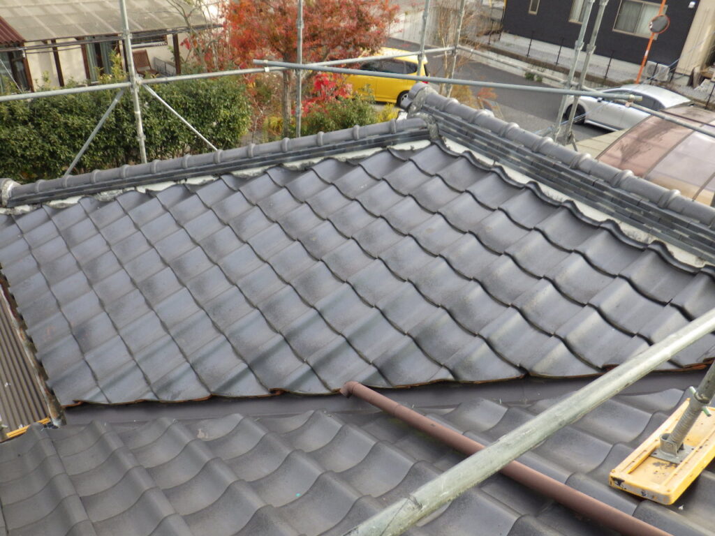 施工前の下屋根の状態です