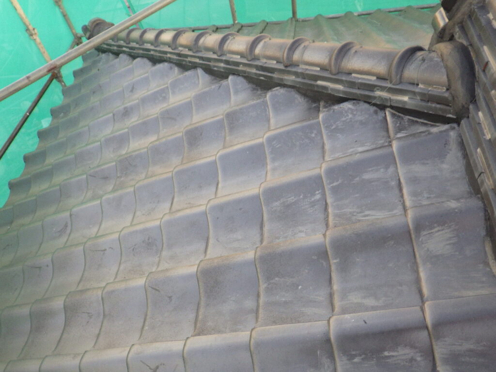 さくら市の漆喰取り直しで水シャットを使い小手仕上げしました