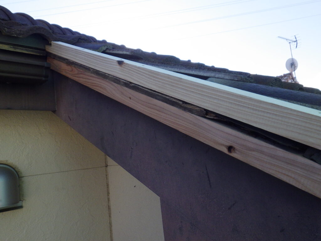 ケラバの補修終了です