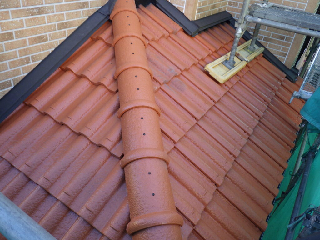 宇都宮市で台面を水シャットで作り洋瓦葺き替え工事　耐震棟