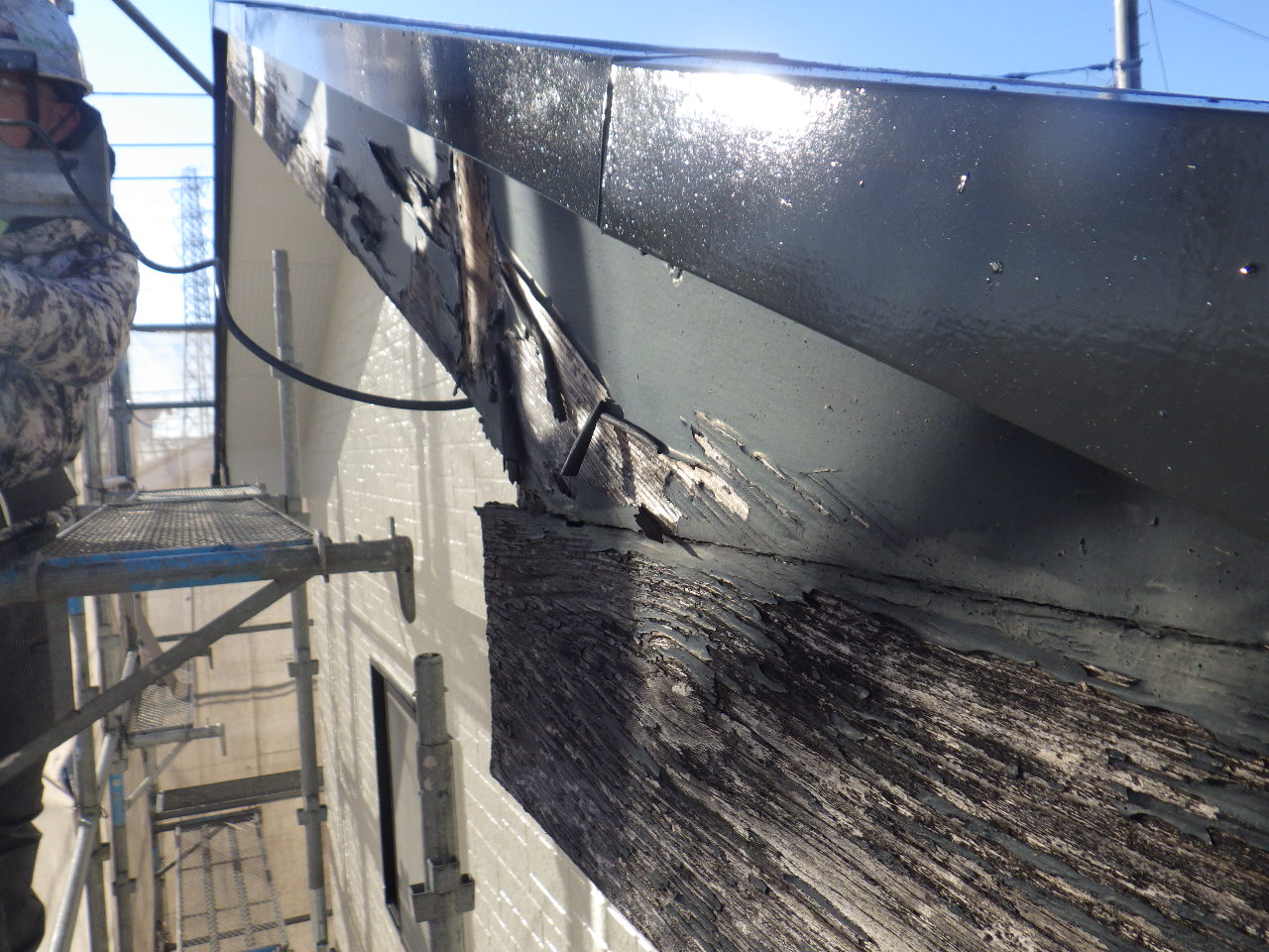 施工前の破風の状態です