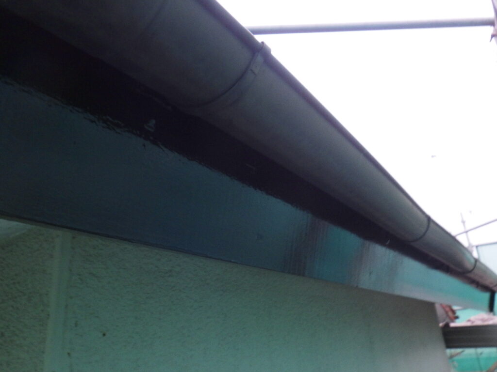 破風塗装中塗り終了