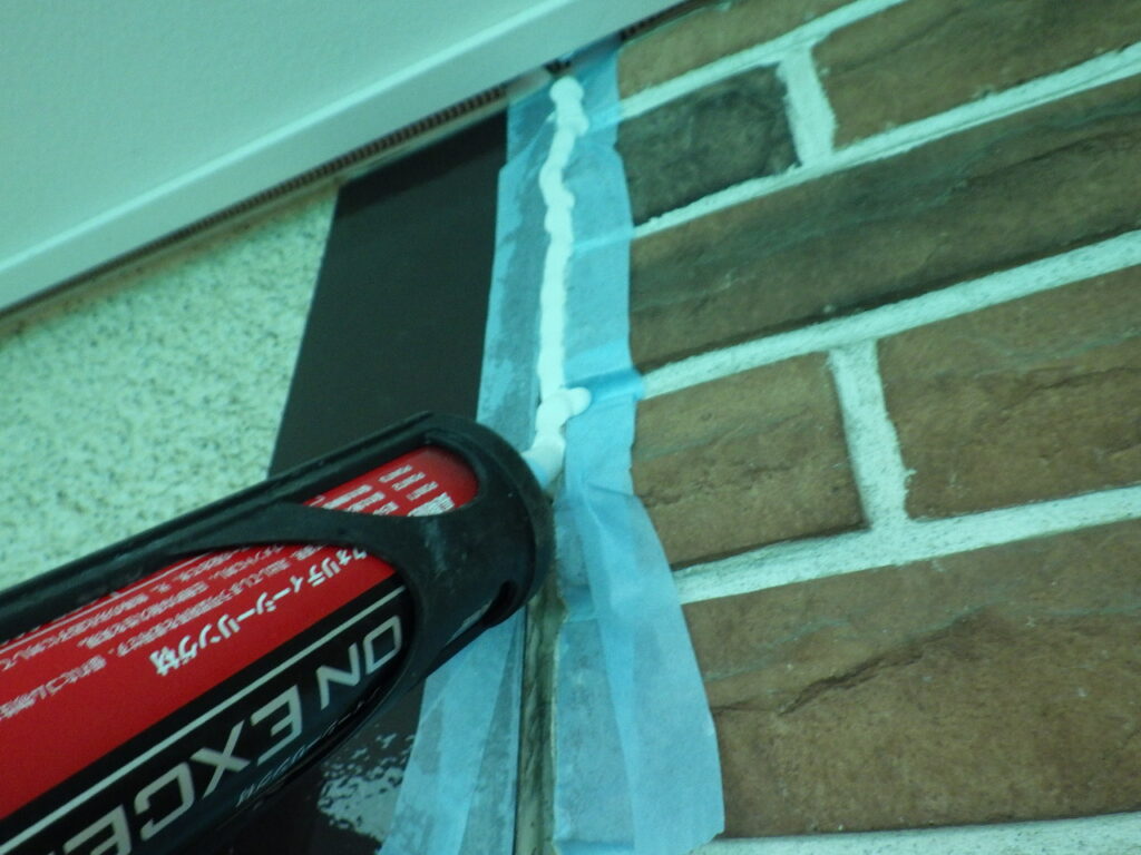 高根沢町の２階建て住宅でオートンイクシードを使い目地打ち替え