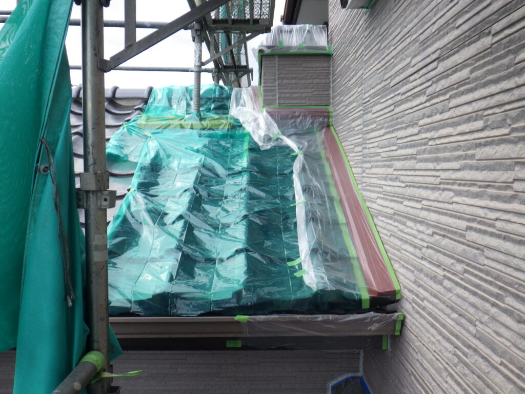 下屋根養生終了