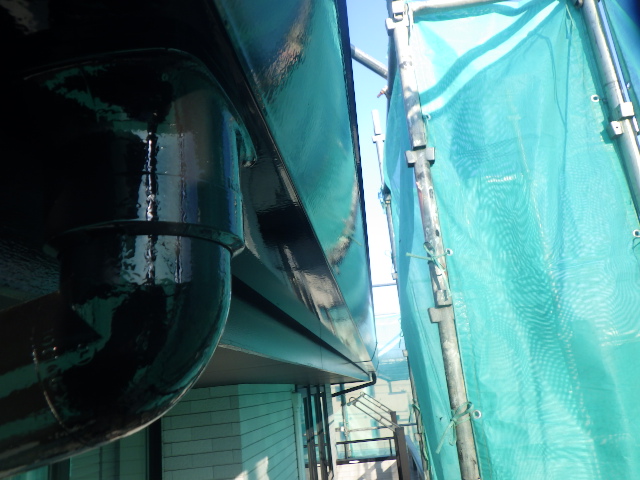 軒樋の施工後です