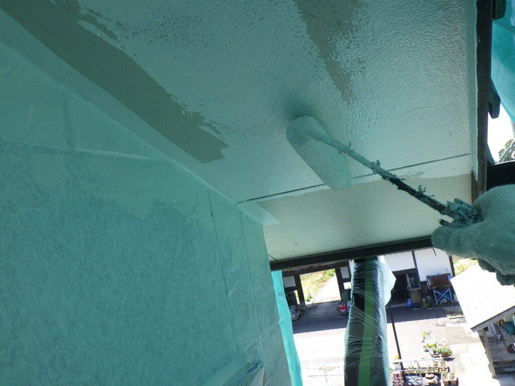 芳賀町でアレスダイナミックフィラーを使い外壁下塗りをしました