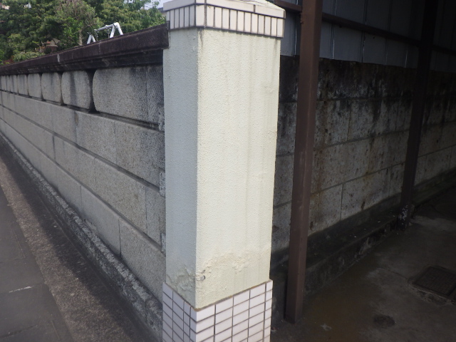 宇都宮市で和瓦棟組み換えと門塀塗装工事が着工しました