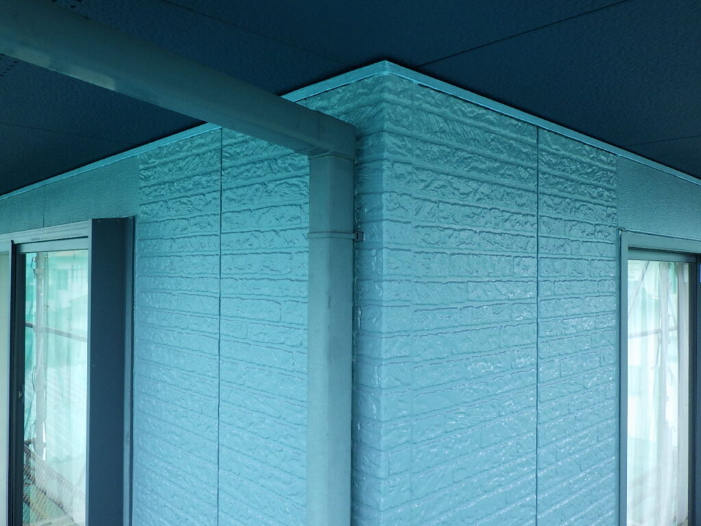 宇都宮市の屋根外壁塗装工事で付帯部塗装をしました